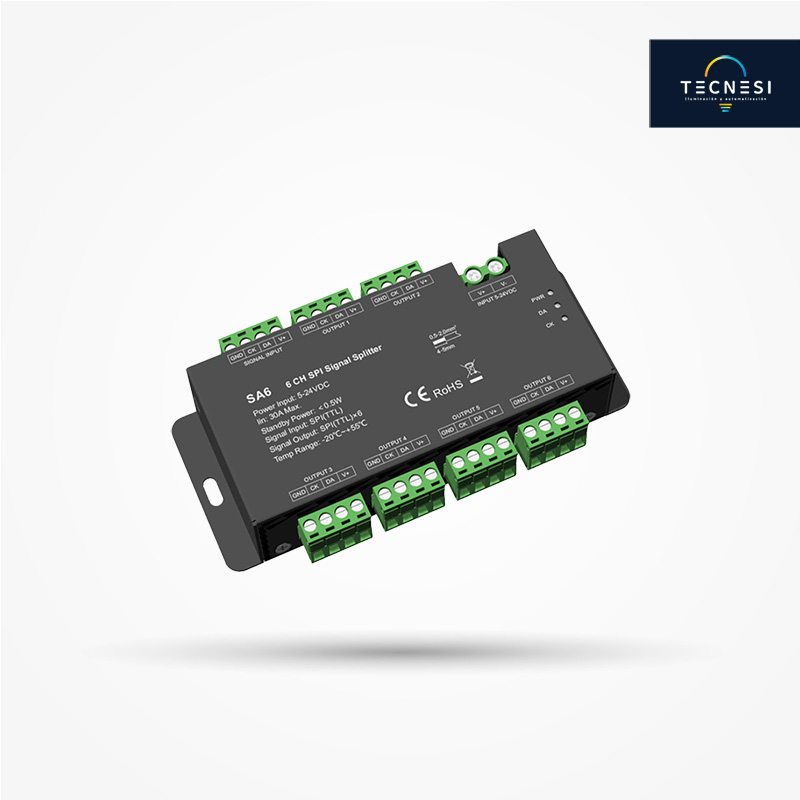 Amplificador TECNESI (SA6). Para tiras LED inteligentes SPI (IC) RGB y RGBW de 5-24VDC, Max. 30A. Entrada: 1xSPI (TTL). Salida: 6xSPI (TTL).